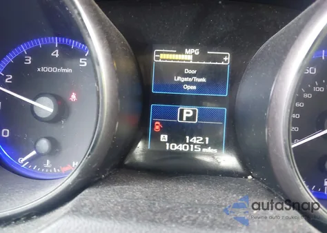 2015 Subaru Legacy 2.5I Premium из США, поврежденный, VIN 4S3BNBC67F3028164